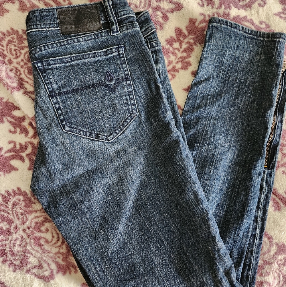 Volcom skinny jeans